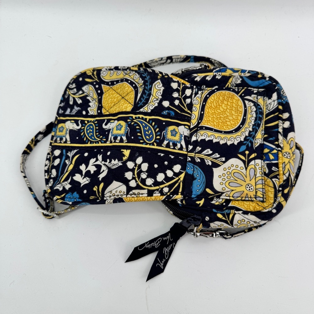 2 VTG Vera Bradley Cottagecore Floral Barrel Bag Butter/Navy & Elephant Bag - Picture 12 of 16